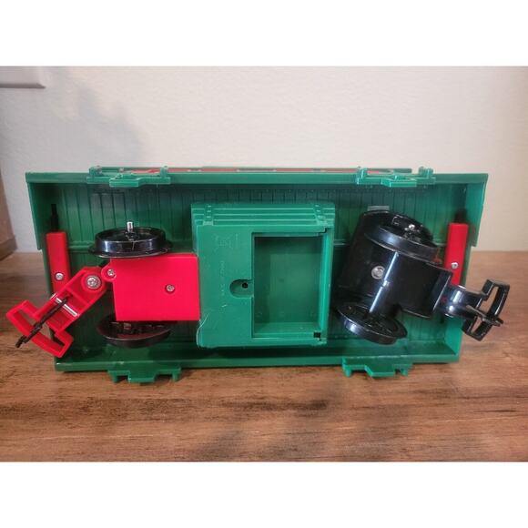 Disney Mickey Mouse and Friends Christmas Train Caboose Scientific Toys 2 pc. - Picture 6 of 12